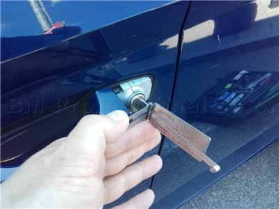 zabuchnute kluce skoda fabia